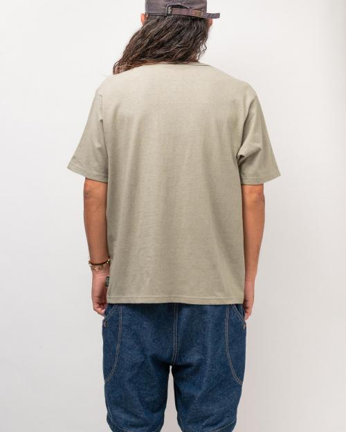 ONE LOVE WIDE FITS TEE