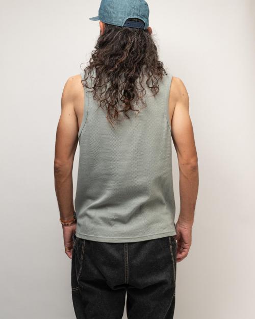 U-NECK POCKET TANK TOP