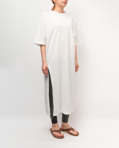 SIDE SLIT ONE PIECE