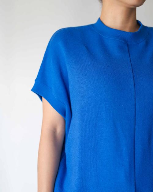 DROOPING SHOULDER VEST