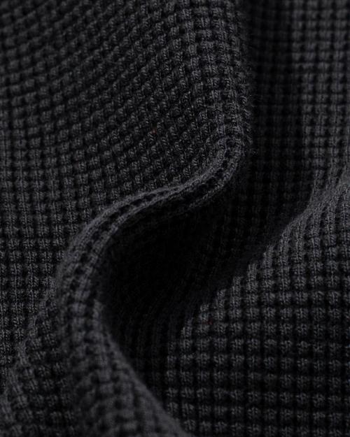 RAGLAN SLEEVE SQUARE