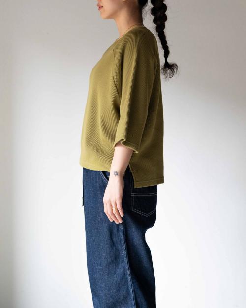 RAGLAN SLEEVE SQUARE