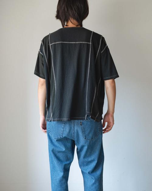 T-SHIRTS - BLACK DYED REUSE