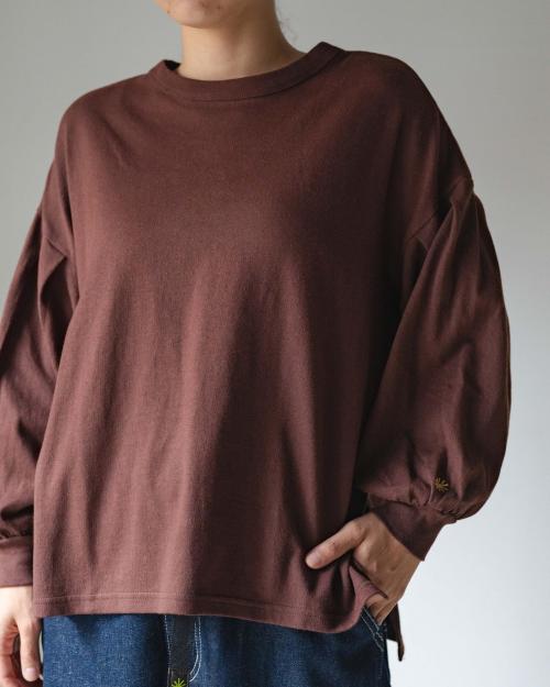 SLEEVE GATHER TEE
