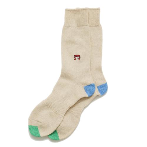 EMBROIDERY CREW SOCKS／×ANONYMOUSISM