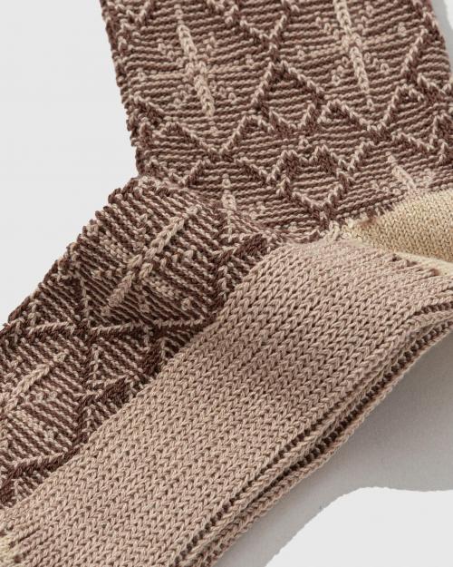 CABLE JACQUARD SOCKS