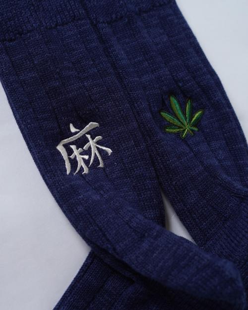 SOUVENIR EMB CREW SOCKS