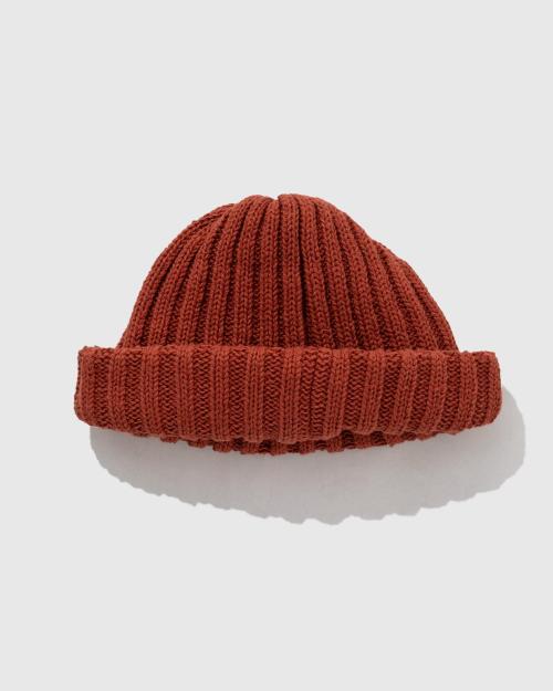 MARRON BROWN