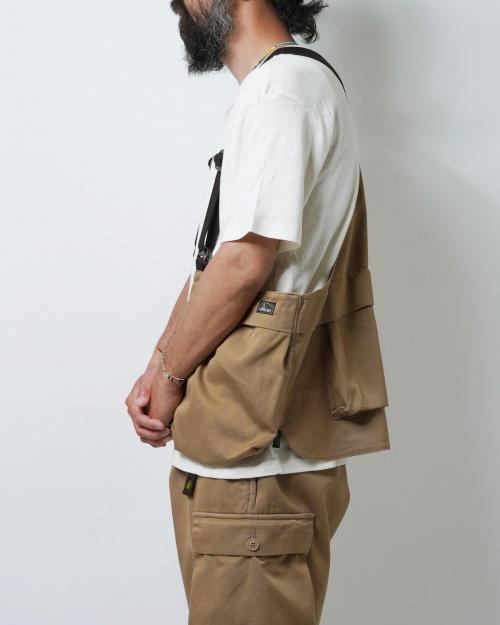 TRAVEL CARGO VEST