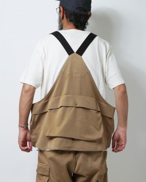 TRAVEL CARGO VEST