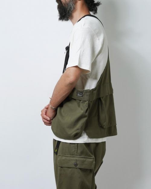 TRAVEL CARGO VEST