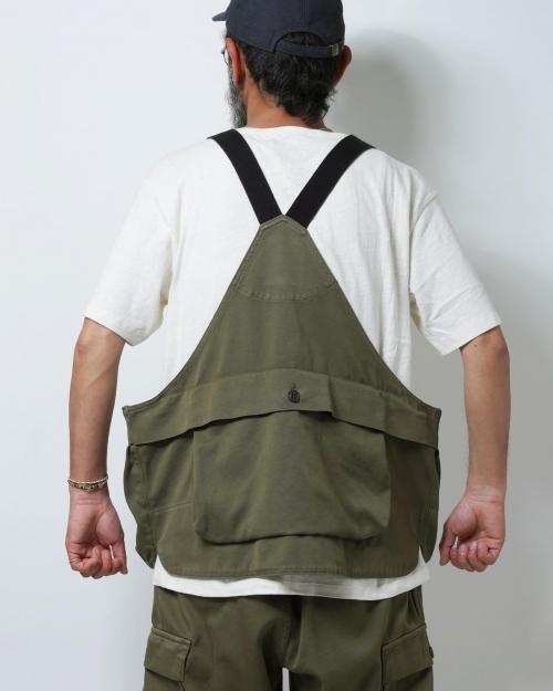 TRAVEL CARGO VEST