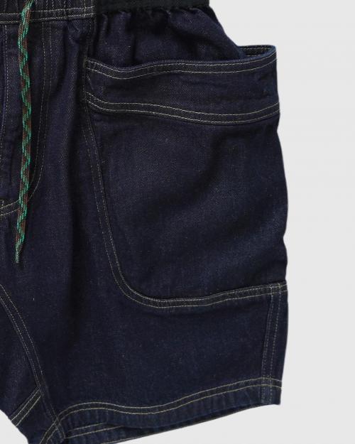 VENDOR CHILL SHORTS