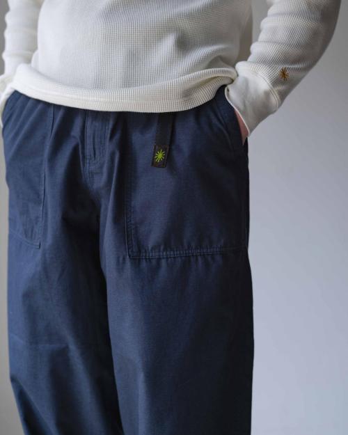 TRAVEL BALLOON PANTS