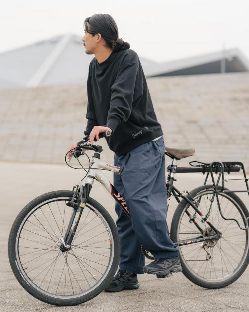 TRAVEL BALLOON PANTS