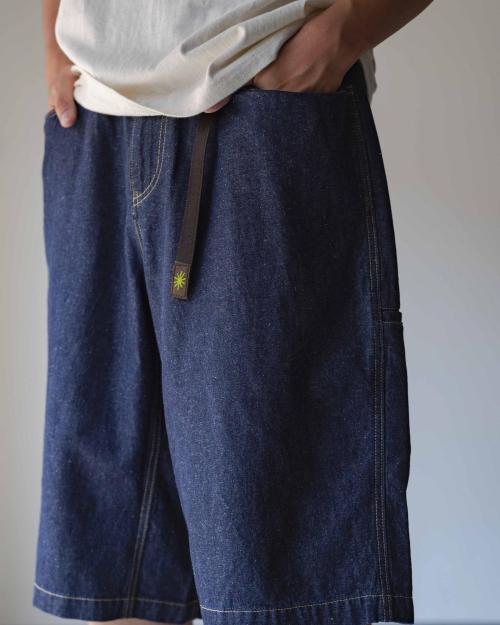WIDE GENDER SHORTS