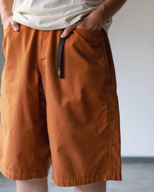 WIDE GENDER SHORTS