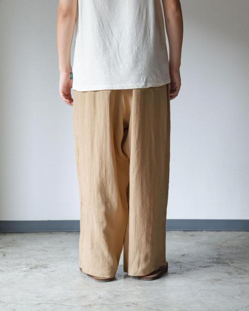 LOOSELY PANTS