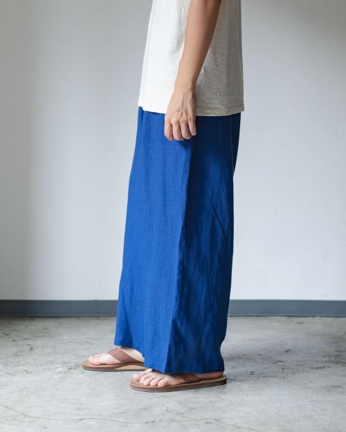 LOOSELY PANTS