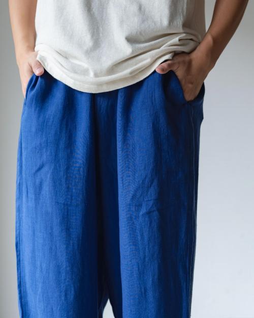 LOOSELY PANTS