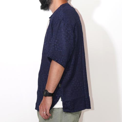 ROBIN SHIRTS/<br>MINIMAL LEAF JACQUARD