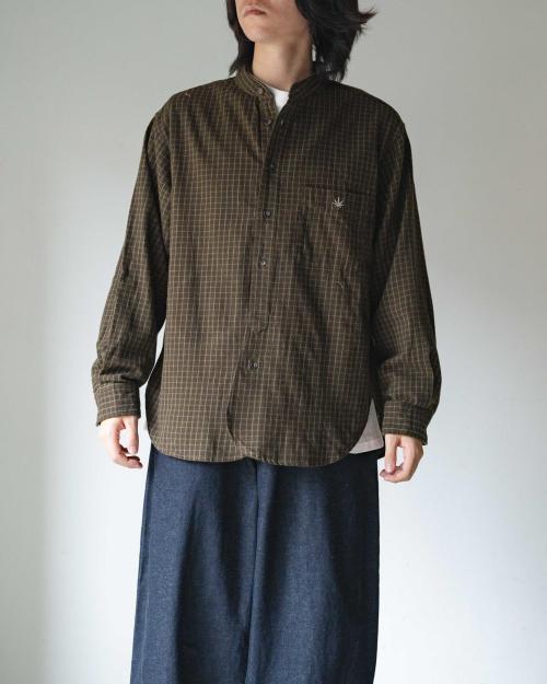 NO COLLAR BASIC SHIRTS