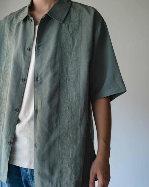 YURURI EMB SHIRTS