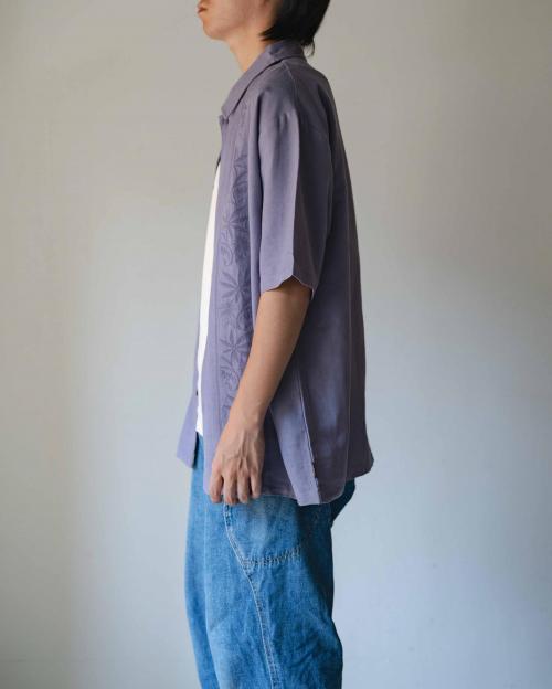 YURURI EMB SHIRTS