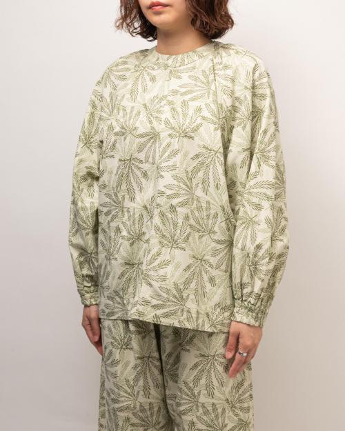 LEAF GATHER BLOUSE