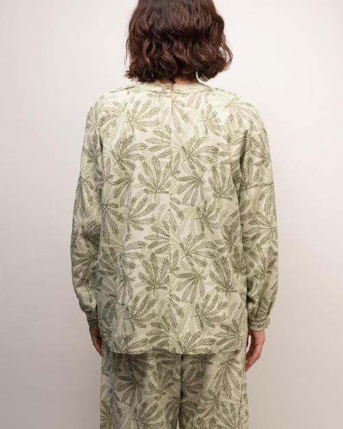 LEAF GATHER BLOUSE