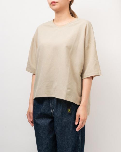 CALM EMB PULL OVER