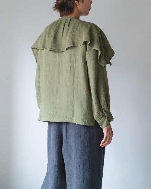 CAPE BLOUSE