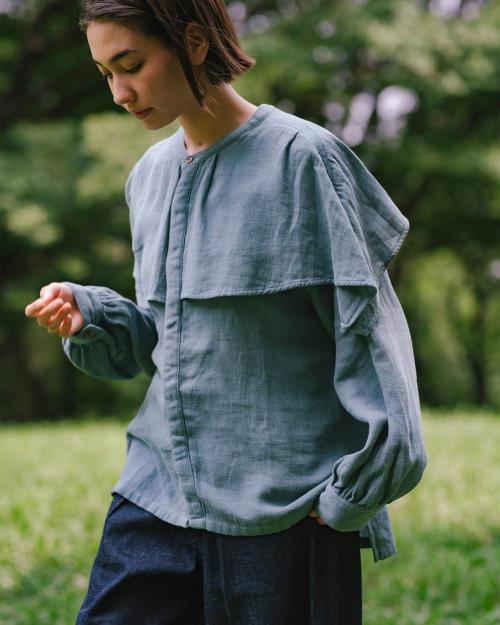 CAPE BLOUSE