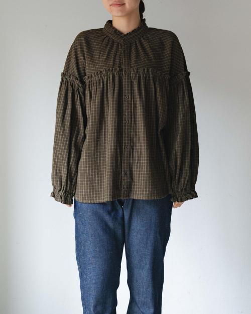 GATHER BLOUSE