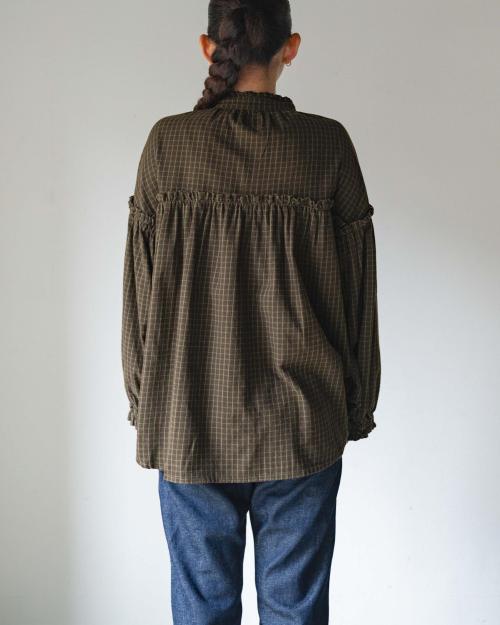 GATHER BLOUSE