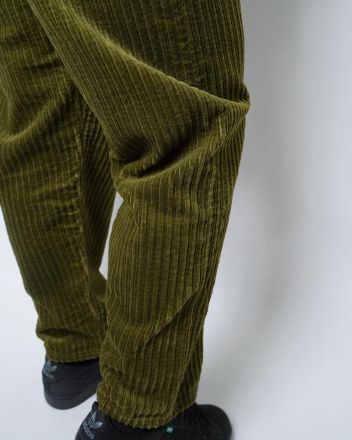 LOOSE TAPERED PANTS／High Low Air Corduroy