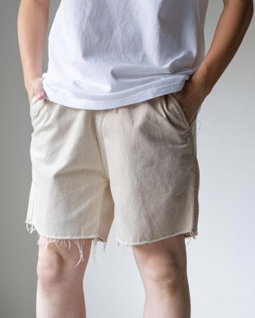 EG CUT OFF SHORTS／10.5oz COLOR DENIM